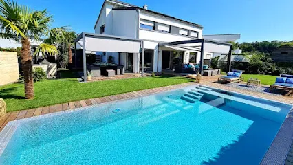 Bild von Primepool GmbH | Pool + Schwimmbeckenbau + Poolüberdachungen